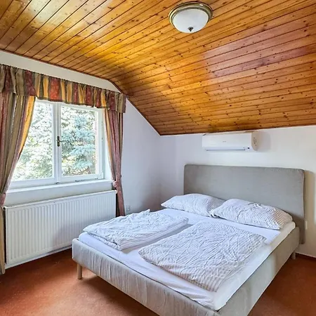 فيلة Luxury Near Prague Pool, Wellness, Garden Jirny
