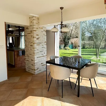 فيلة Luxury Near Prague Pool, Wellness, Garden