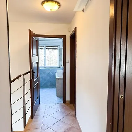 Luxury Near Prague Pool, Wellness, Garden فيلة *